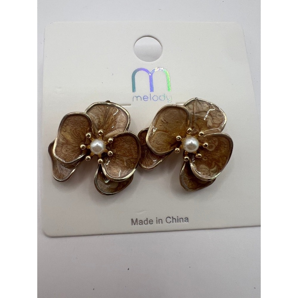 Mocha Brown Earrings Enamel Flower Faux Pearl Gold Tone Pierced New Fairycore
